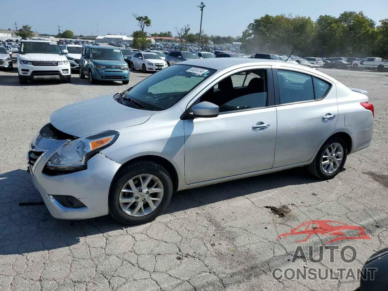 NISSAN VERSA 2018 - 3N1CN7AP0JL871099