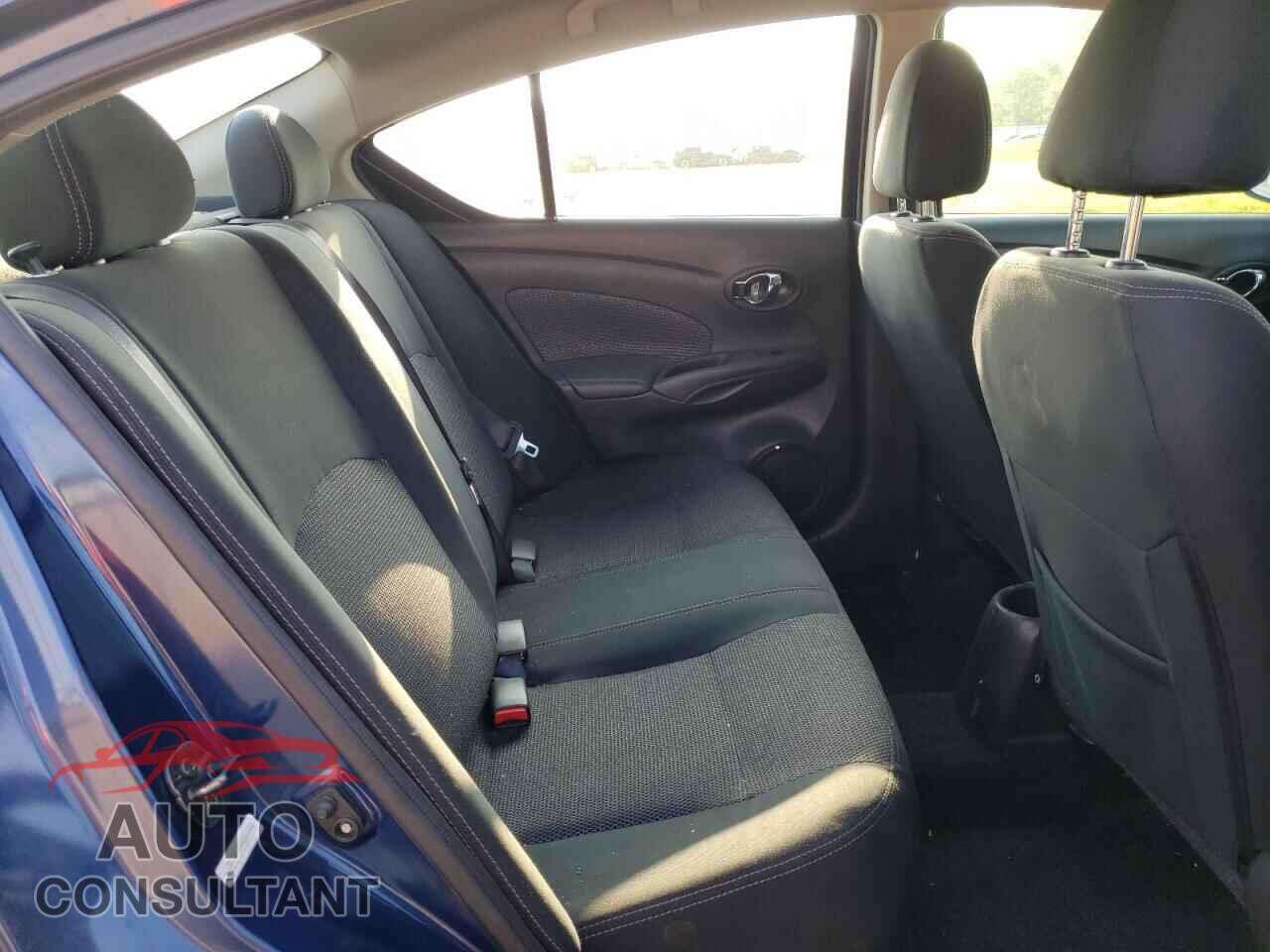 NISSAN VERSA 2019 - 3N1CN7AP3KL840964