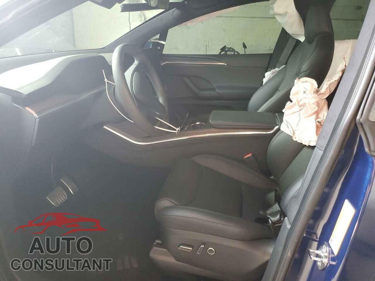 TESLA MODEL X 2023 - 7SAXCDE55PF429263