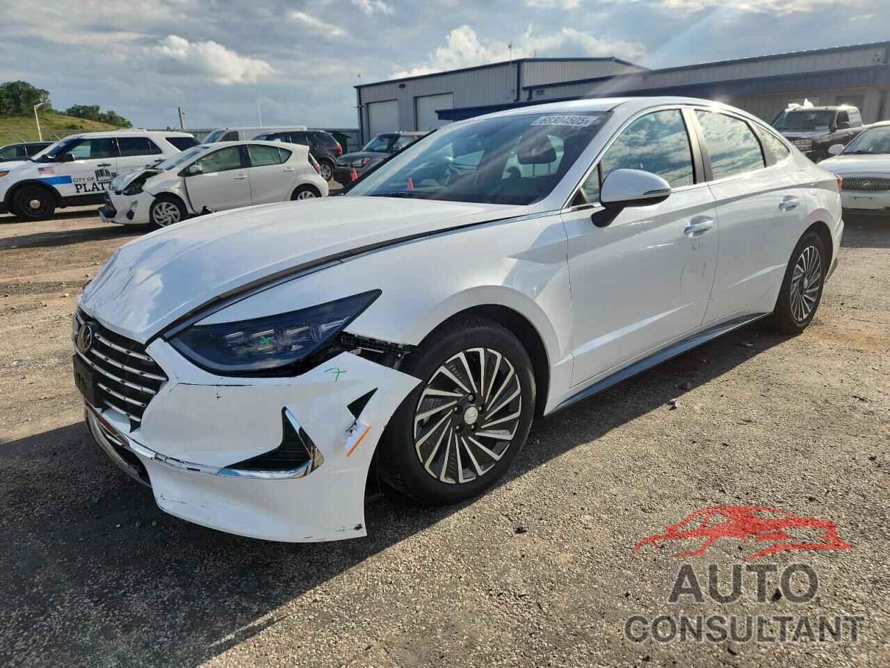 HYUNDAI SONATA 2023 - KMHL34JJ2PA068402