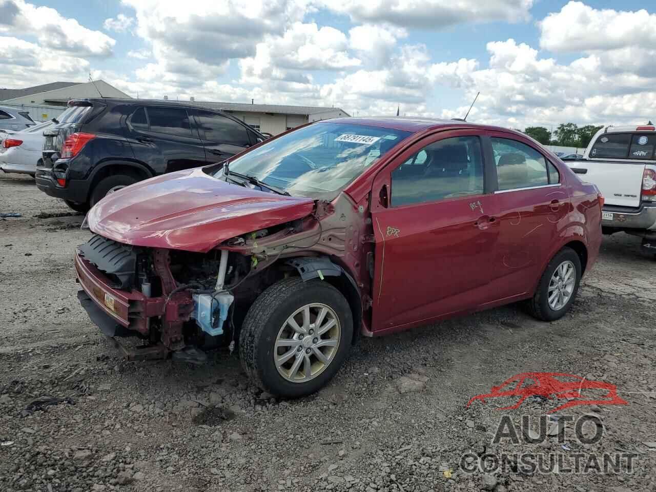 CHEVROLET SONIC 2018 - 1G1JD5SH0J4129626