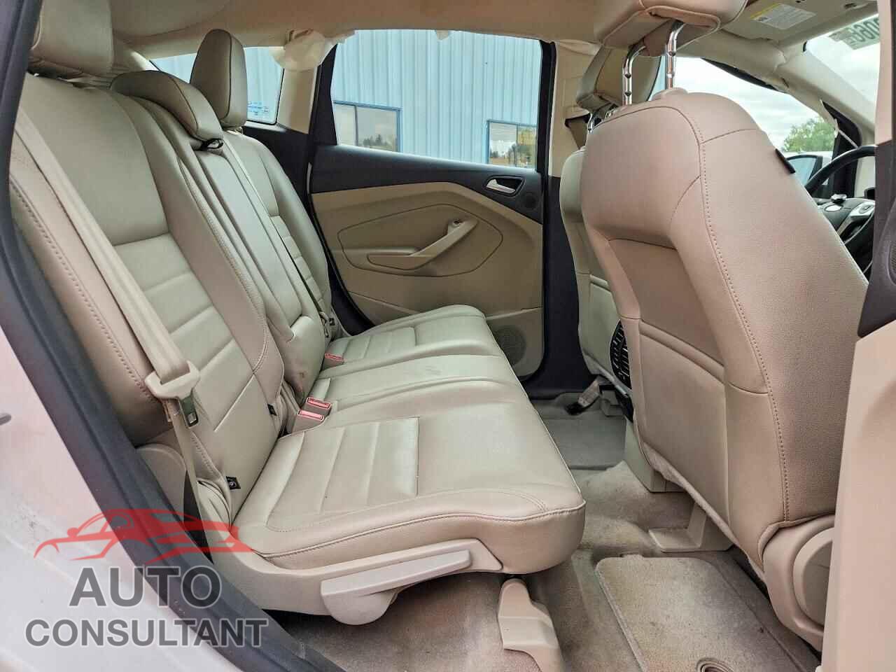 FORD CMAX 2014 - 1FADP5BU2EL507276