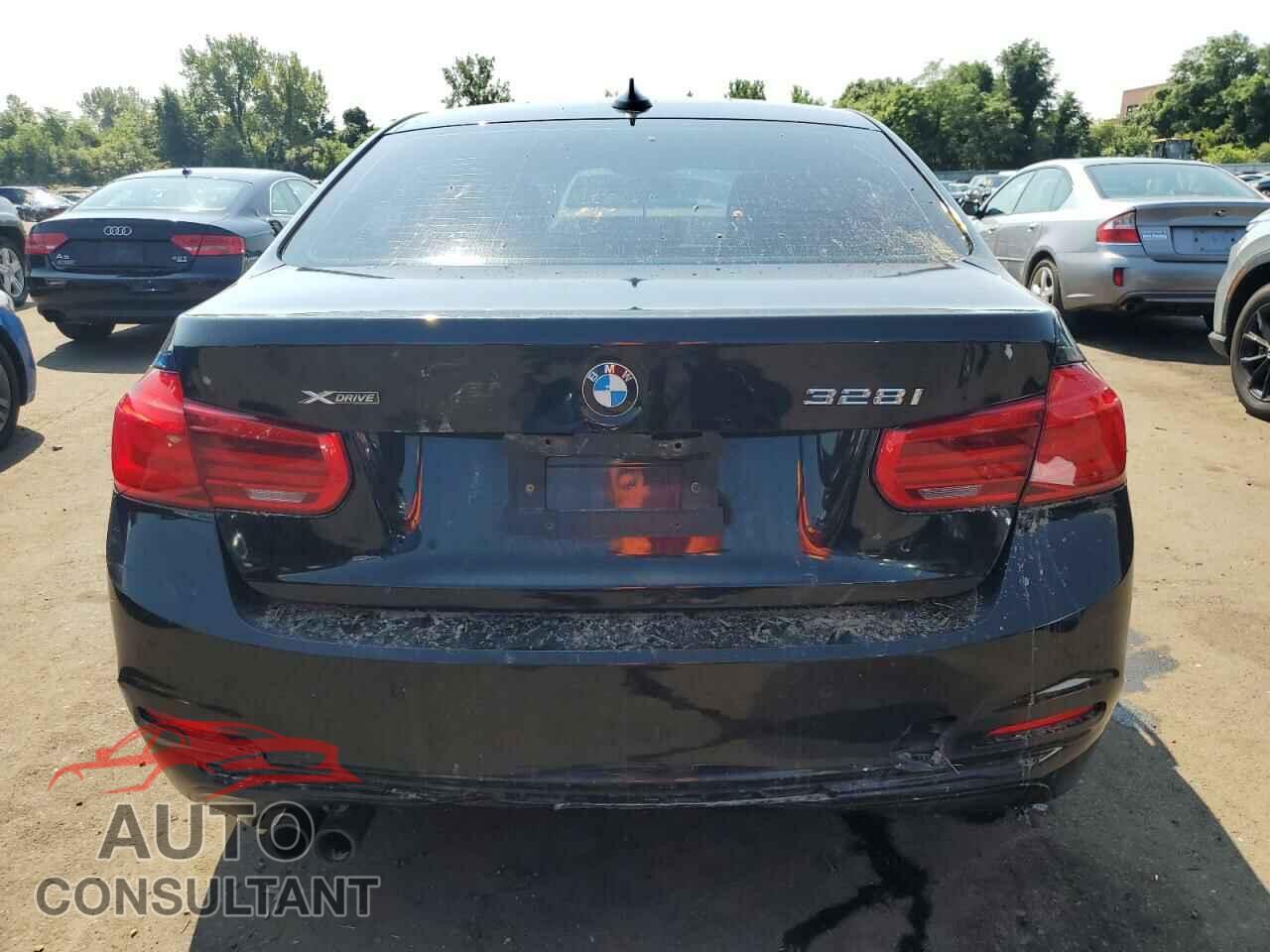 BMW 3 SERIES 2016 - WBA8E3G57GNU05287