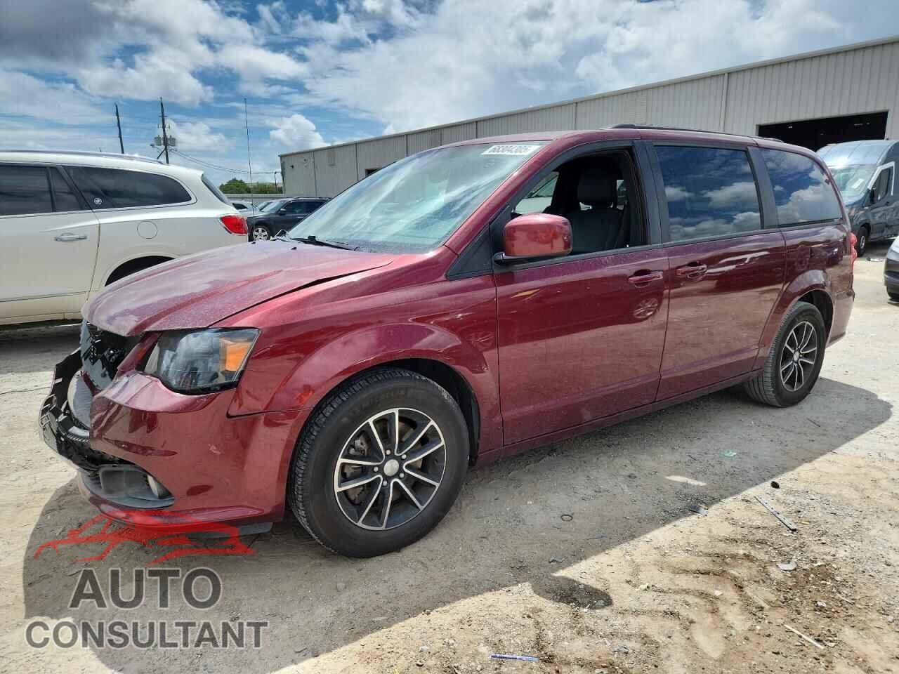 DODGE CARAVAN 2018 - 2C4RDGEG1JR336841