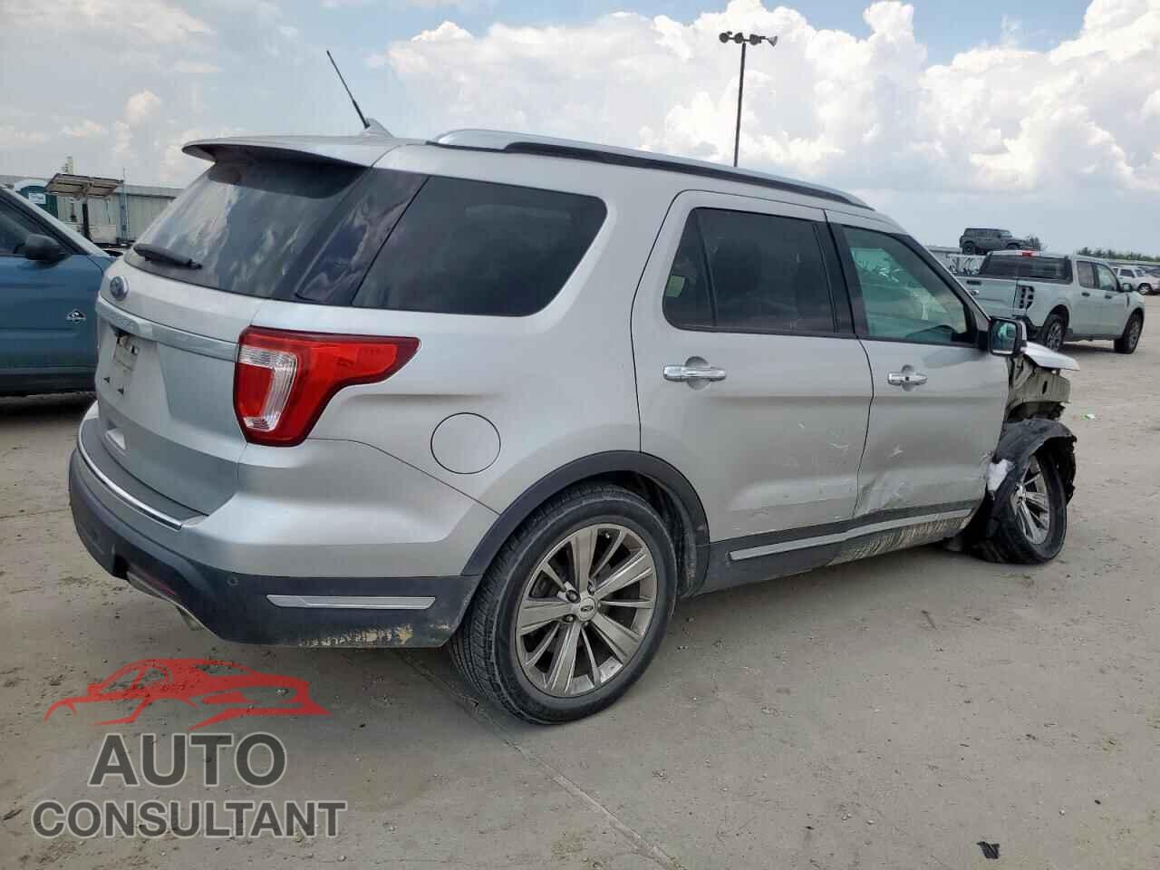 FORD EXPLORER 2018 - 1FM5K7F88JGB11518