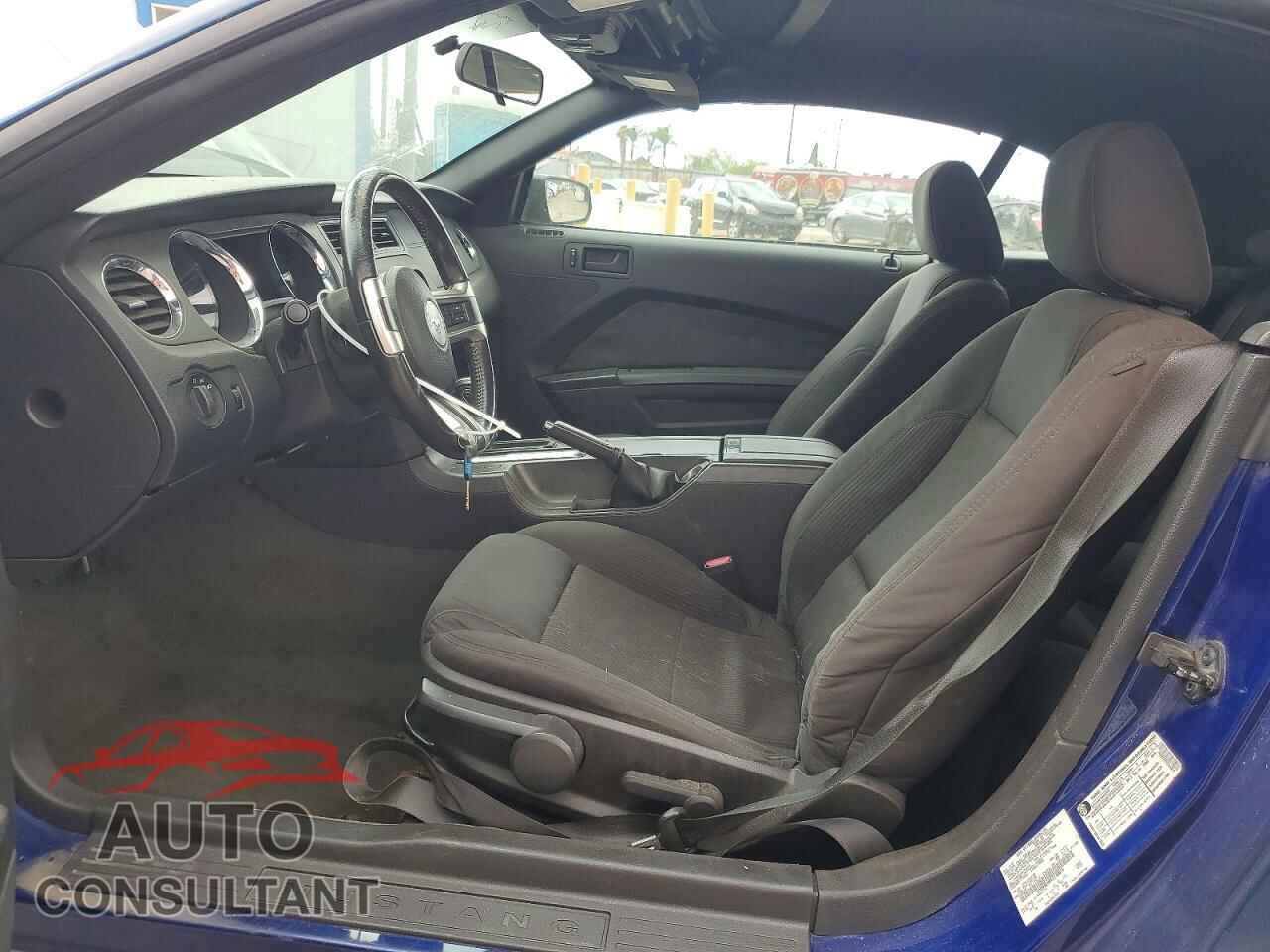 FORD MUSTANG 2014 - 1ZVBP8EM8E5240015