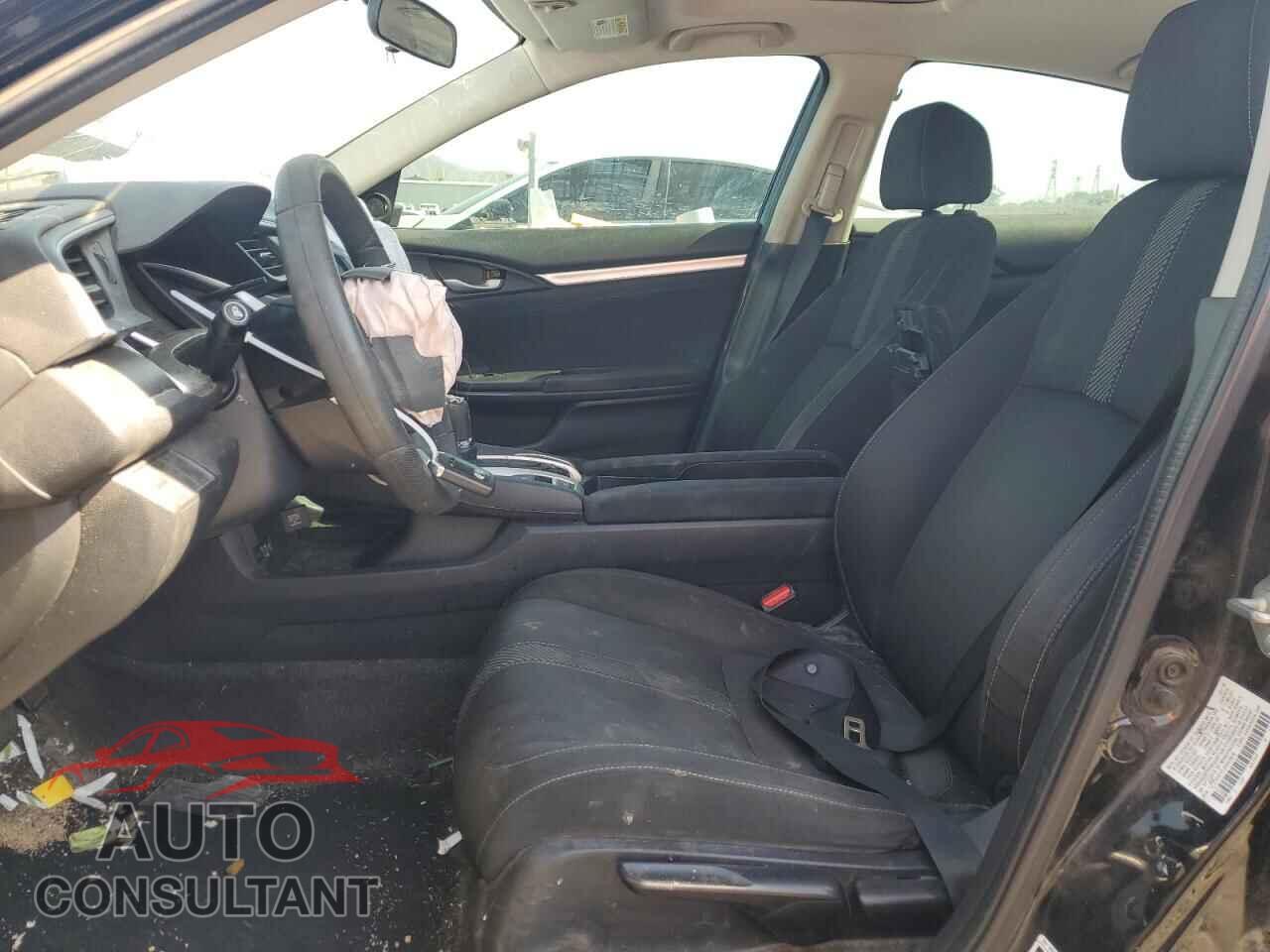 HONDA CIVIC 2018 - 2HGFC2F71JH537878