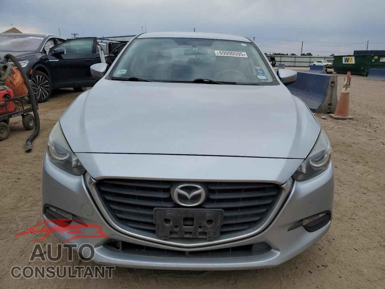 MAZDA 3 2017 - 3MZBN1K72HM119863