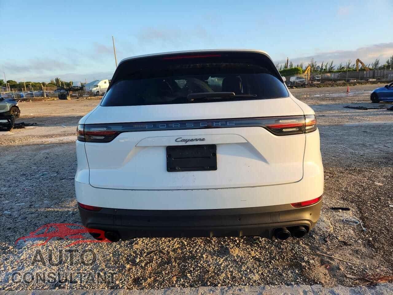 PORSCHE CAYENNE 2023 - WP1AA2AY9PDA02252