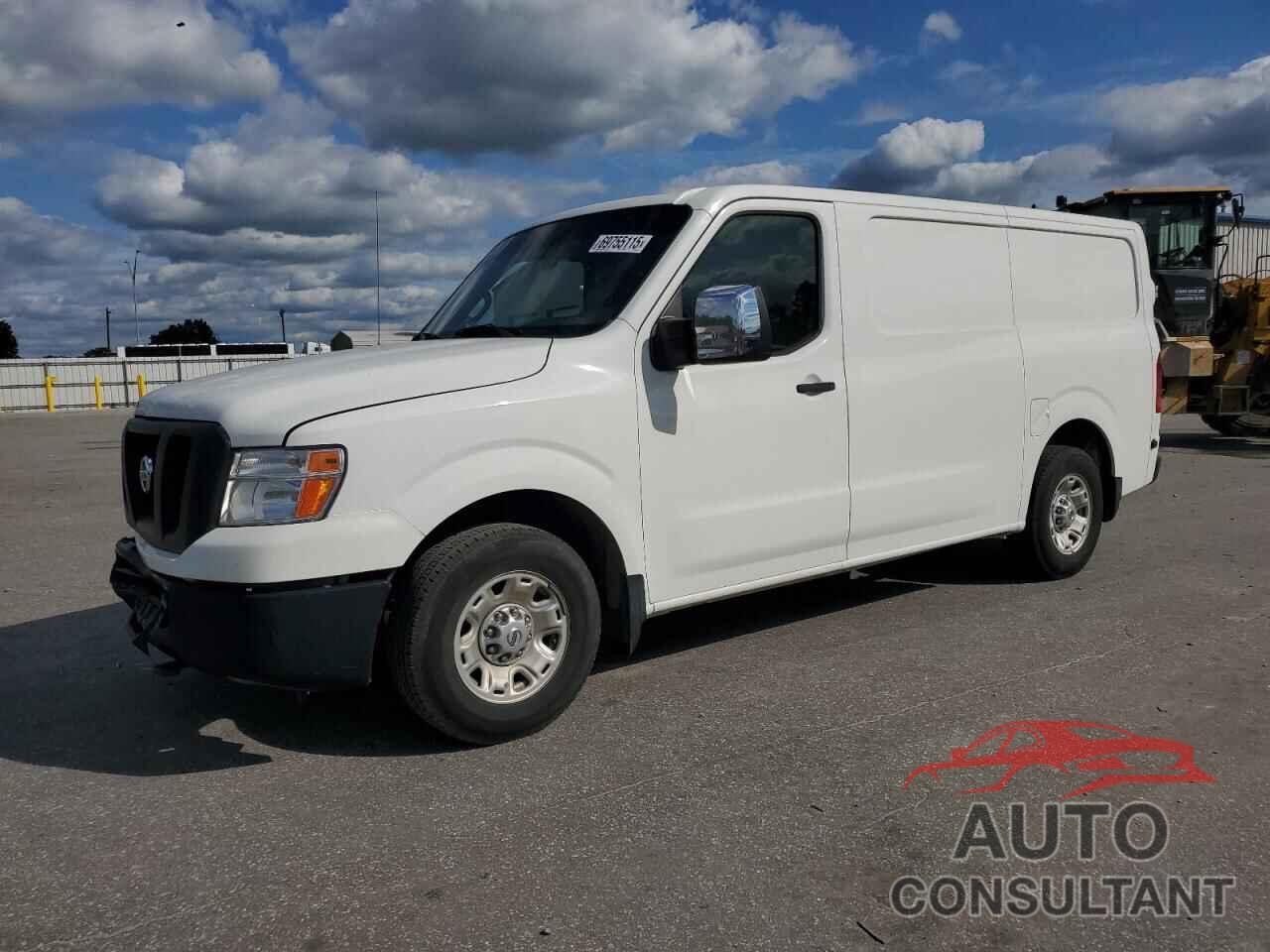 NISSAN NV 2015 - 1N6AF0KY4FN803974