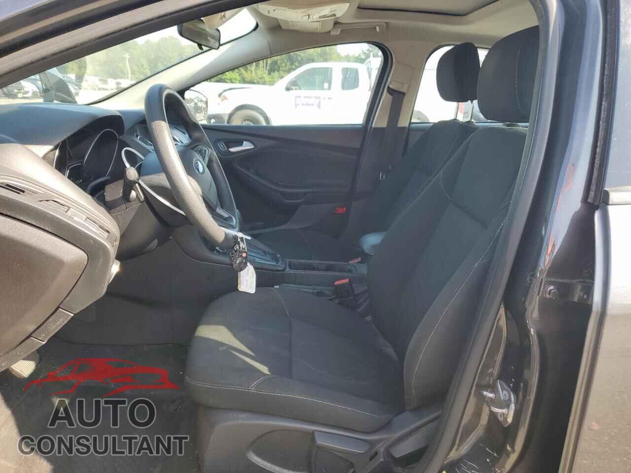 FORD FOCUS 2016 - 1FADP3F29GL247992