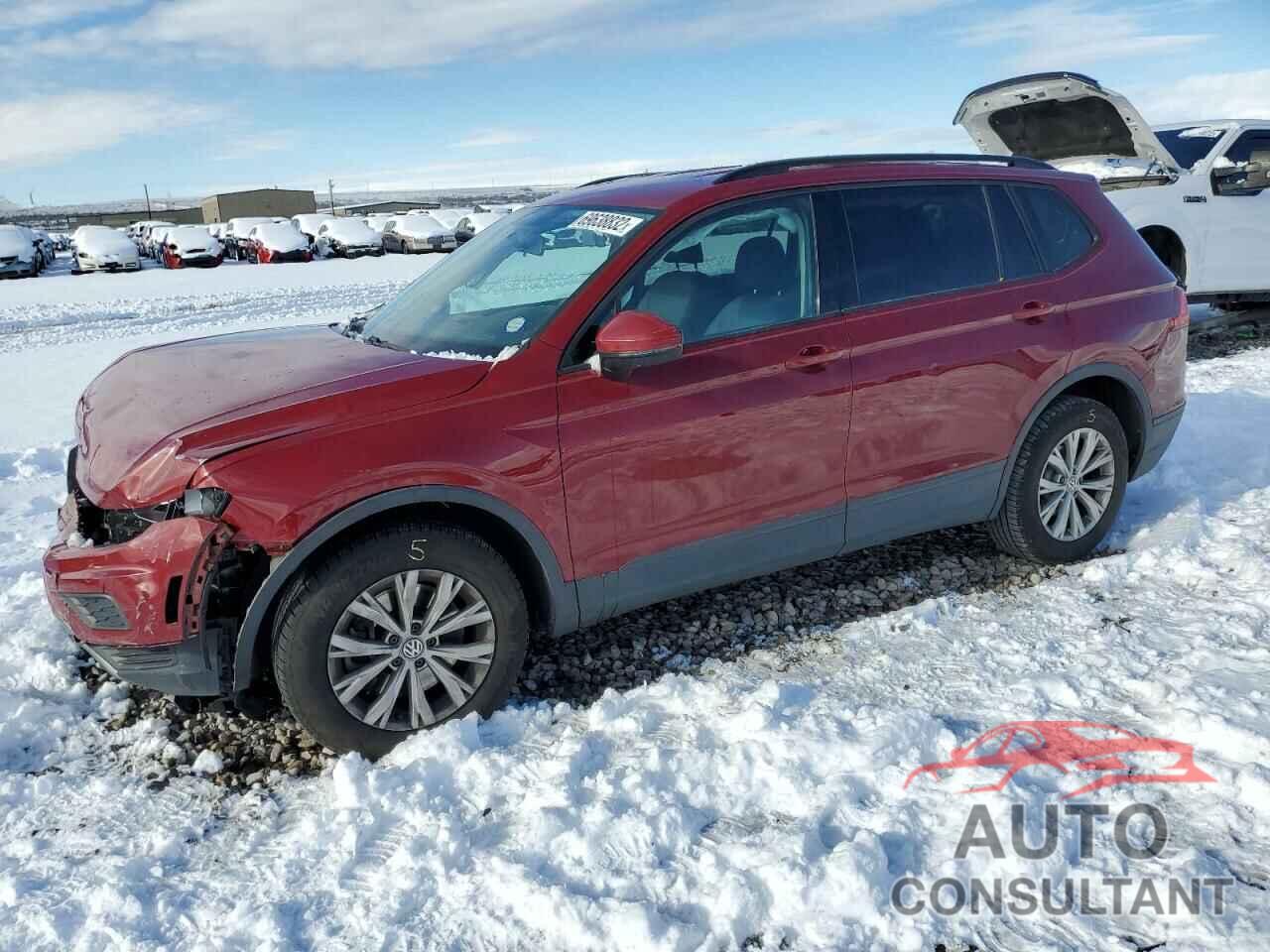 VOLKSWAGEN TIGUAN 2018 - 3VV1B7AX3JM051172