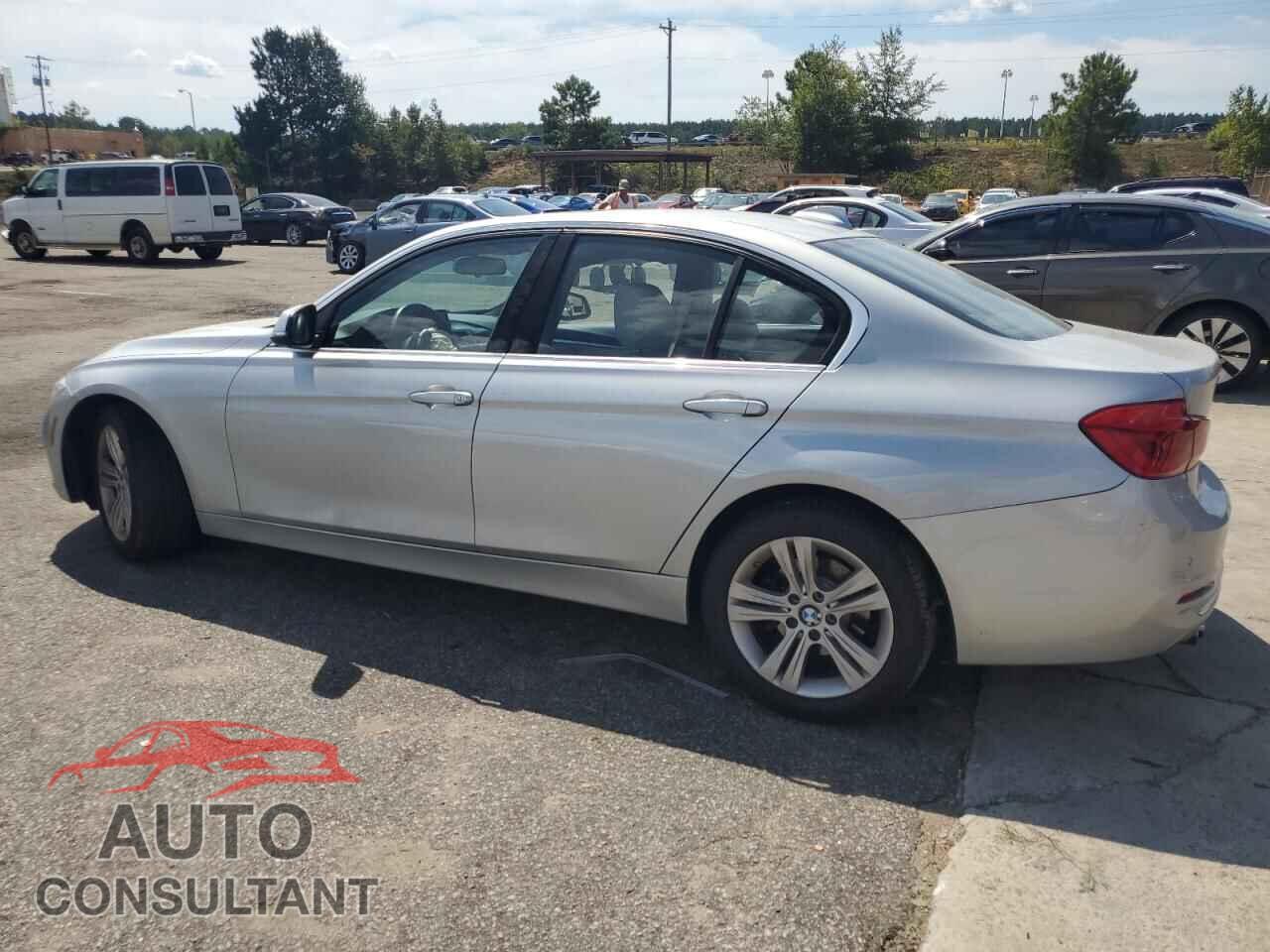 BMW 3 SERIES 2016 - WBA8E9C50GK646604