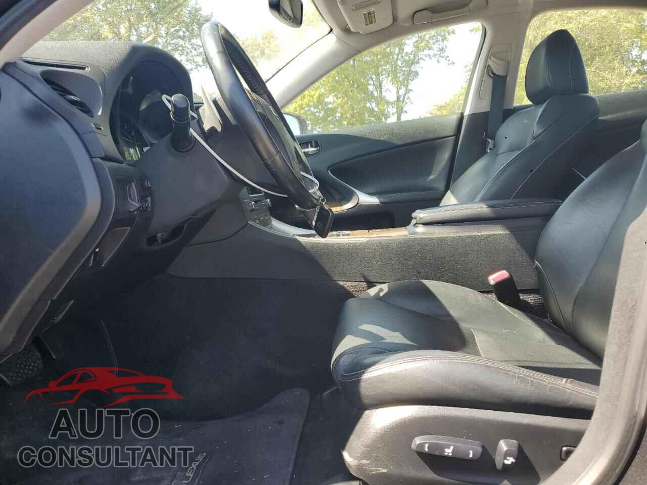 LEXUS IS 2010 - JTHCF5C29A5038075
