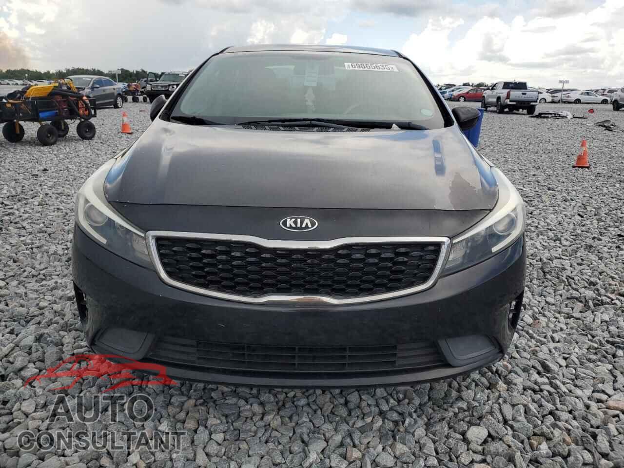 KIA FORTE 2017 - 3KPFK4A76HE034342