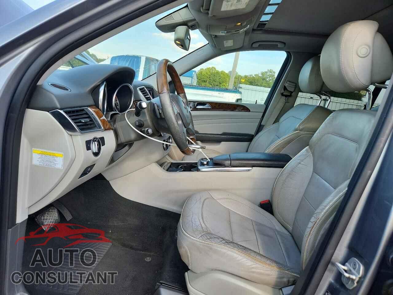 MERCEDES-BENZ M-CLASS 2013 - 4JGDA5JB8DA158237