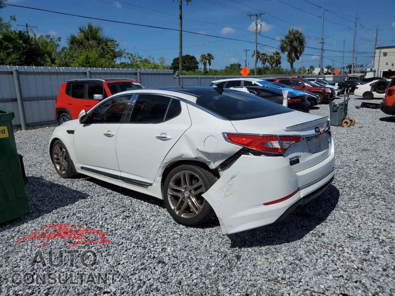 KIA OPTIMA 2013 - 5XXGR4A60DG098613