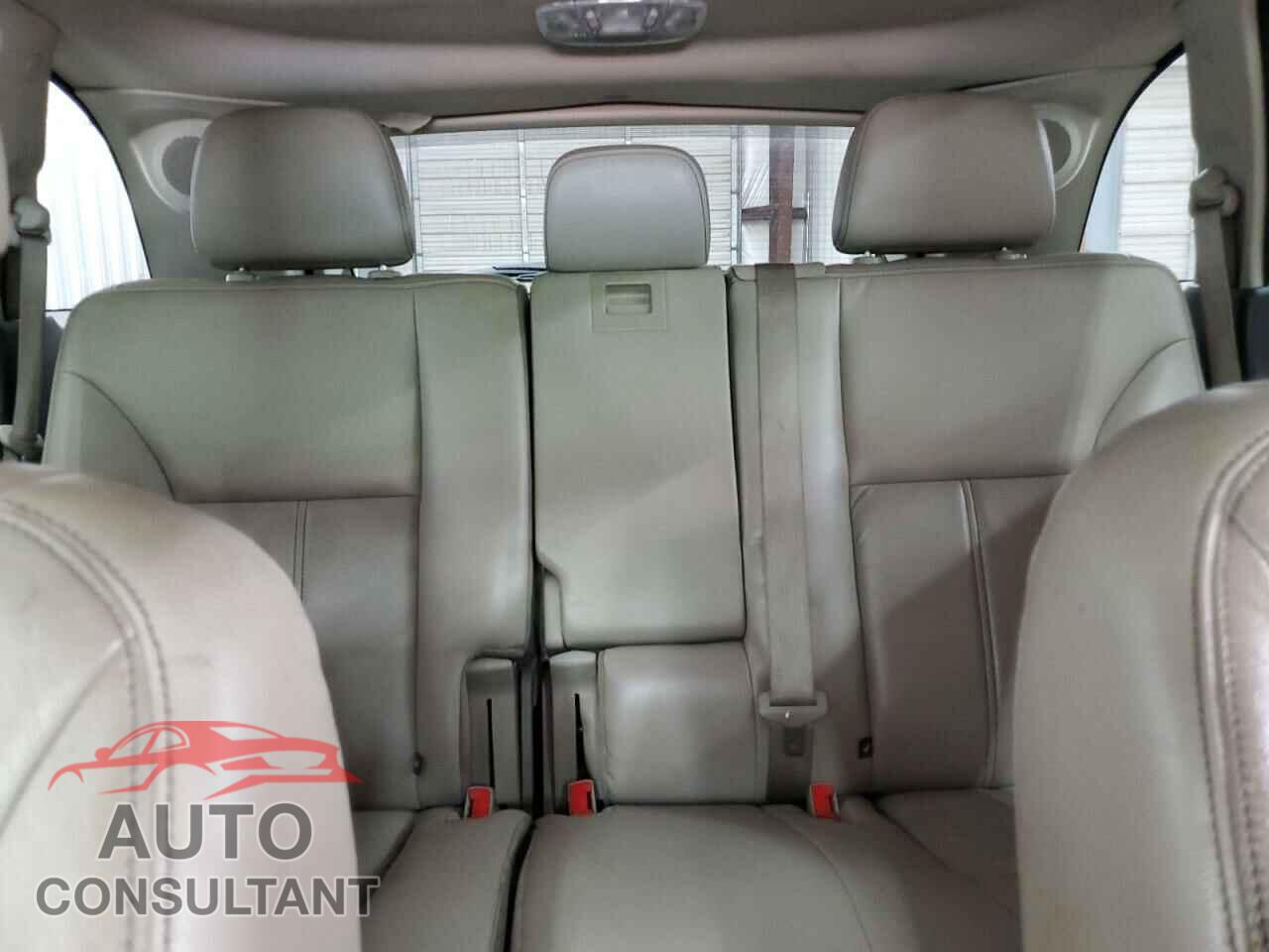 FORD EDGE 2011 - 2FMDK3KC6BBA02451