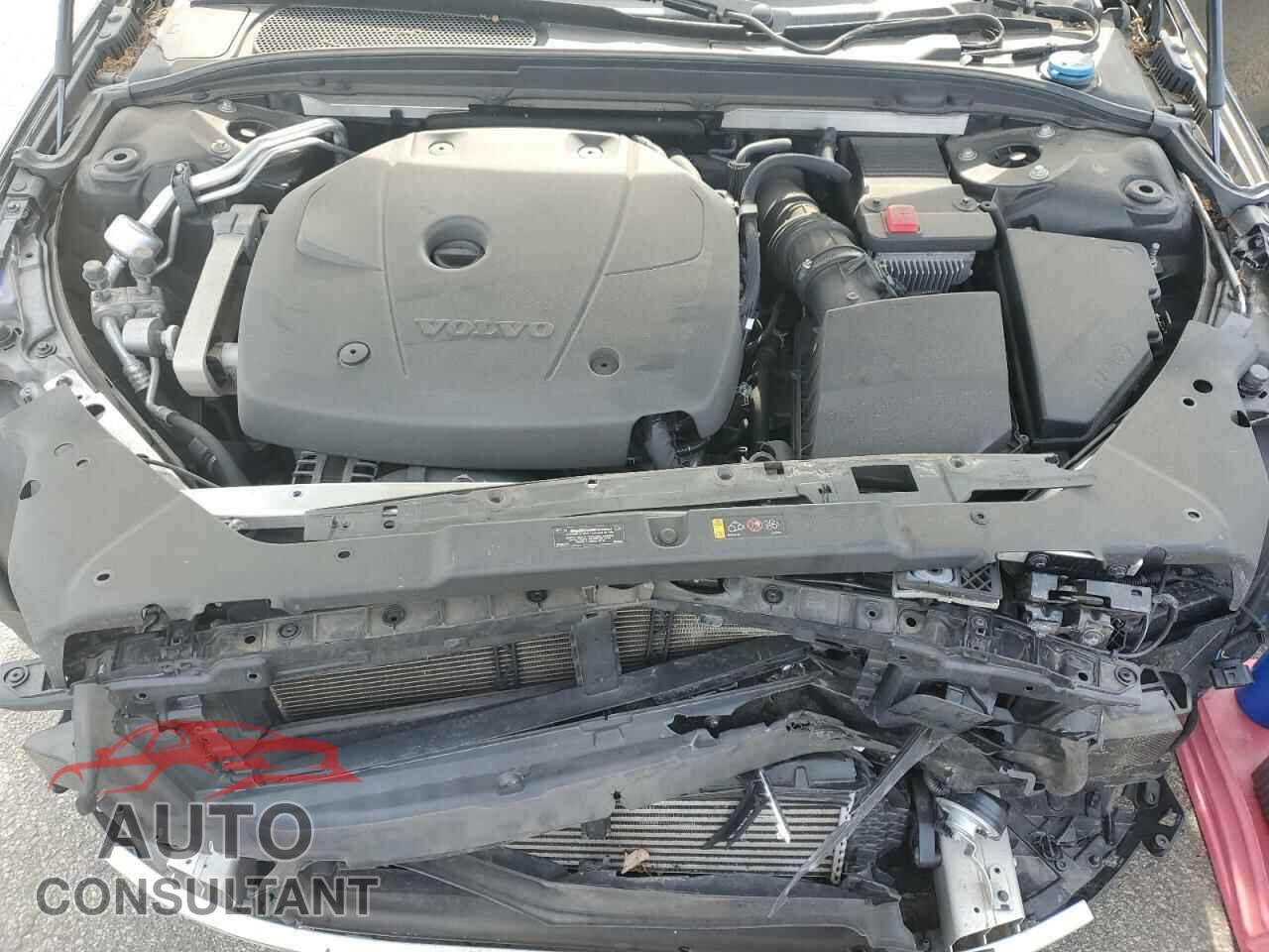 VOLVO S60 2020 - 7JRA22TK5LG065009