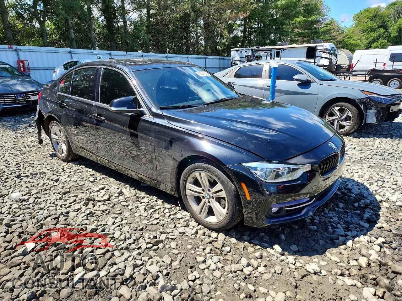 BMW 3 SERIES 2016 - WBA8E3G58GNU04259