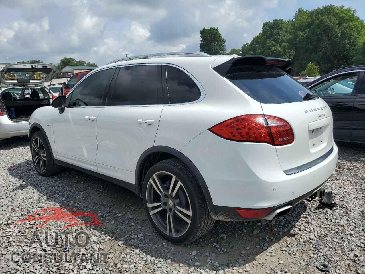 PORSCHE CAYENNE 2013 - WP1AF2A27DLA22627