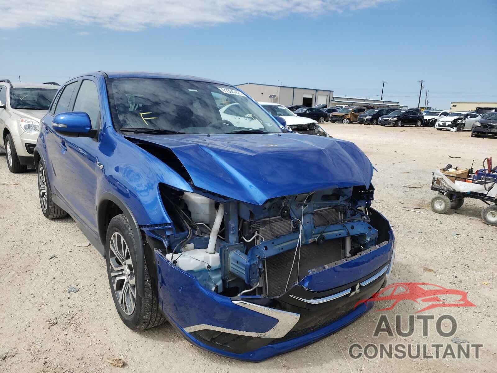 MITSUBISHI OUTLANDER 2018 - JA4AP3AU2JZ017926