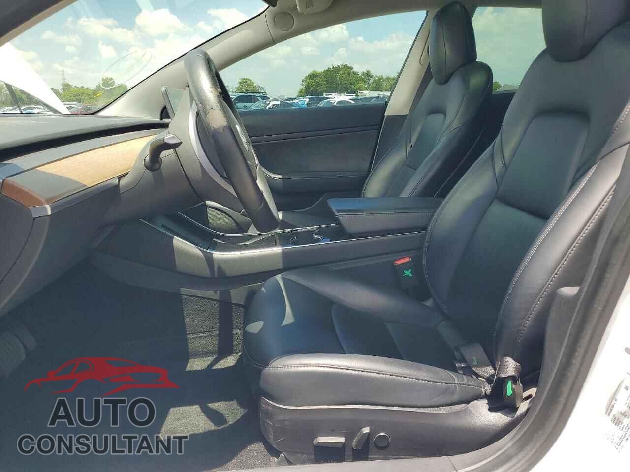 TESLA MODEL 3 2019 - 5YJ3E1EA5KF482412