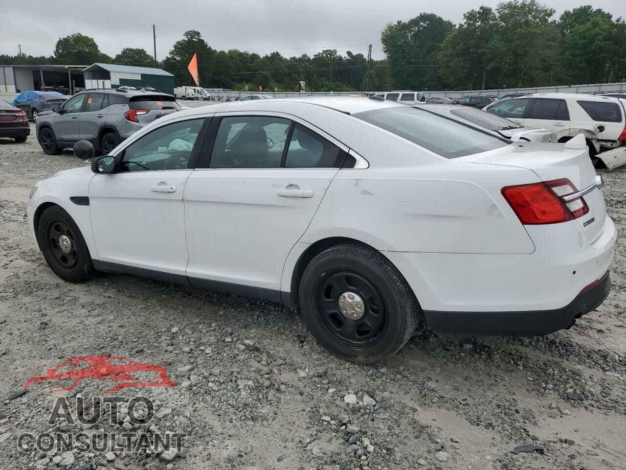 FORD TAURUS 2016 - 1FAHP2MT2GG142131