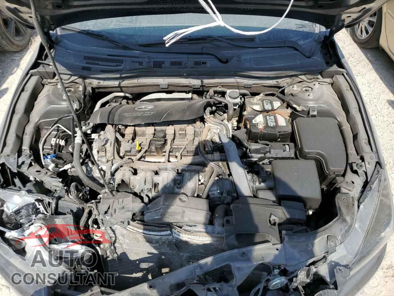 MAZDA 3 2017 - JM1BN1V76H1101586