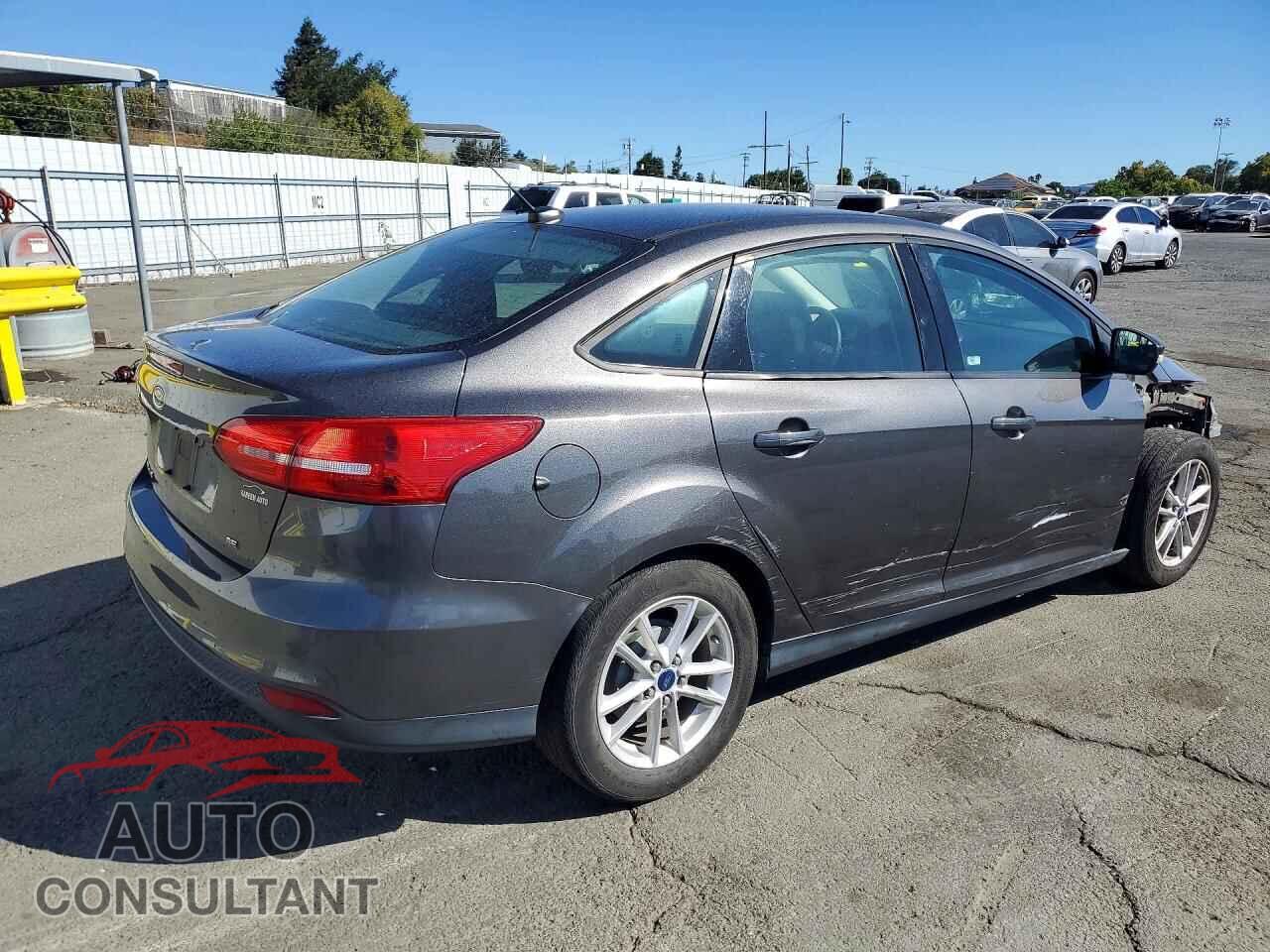 FORD FOCUS 2015 - 1FADP3F27FL276602