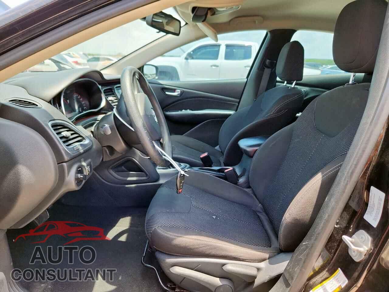 DODGE DART 2015 - 1C3CDFBB4FD392733