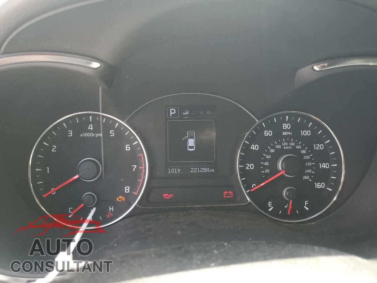 KIA FORTE 2017 - 3KPFL4A84HE127821