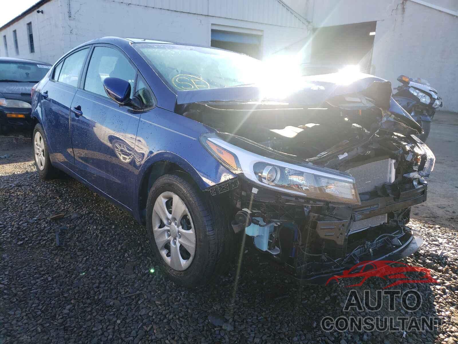 KIA FORTE 2018 - 3KPFK4A76JE266574