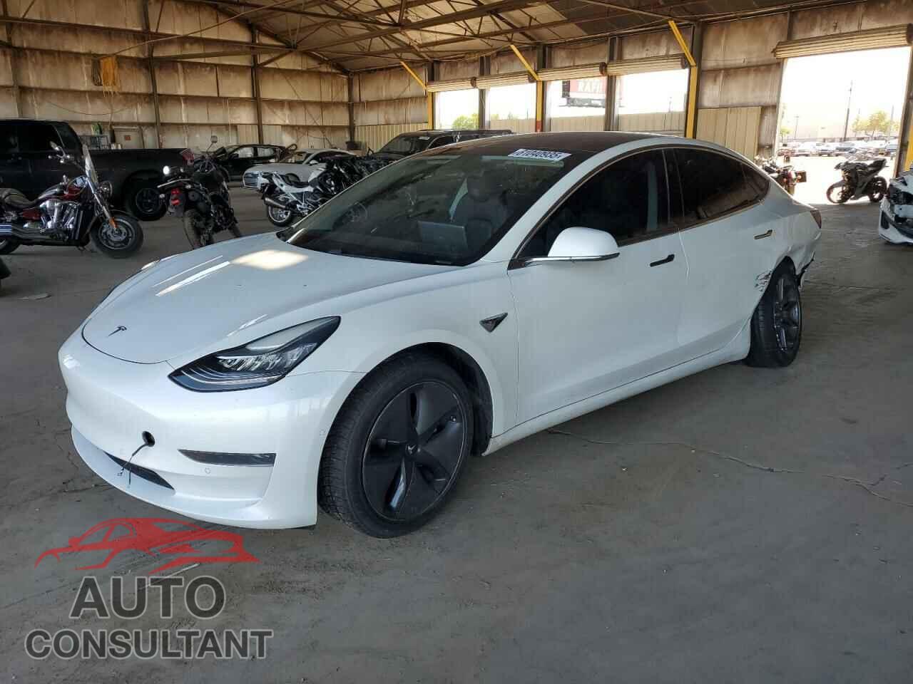 TESLA MODEL 3 2020 - 5YJ3E1EA5LF660093