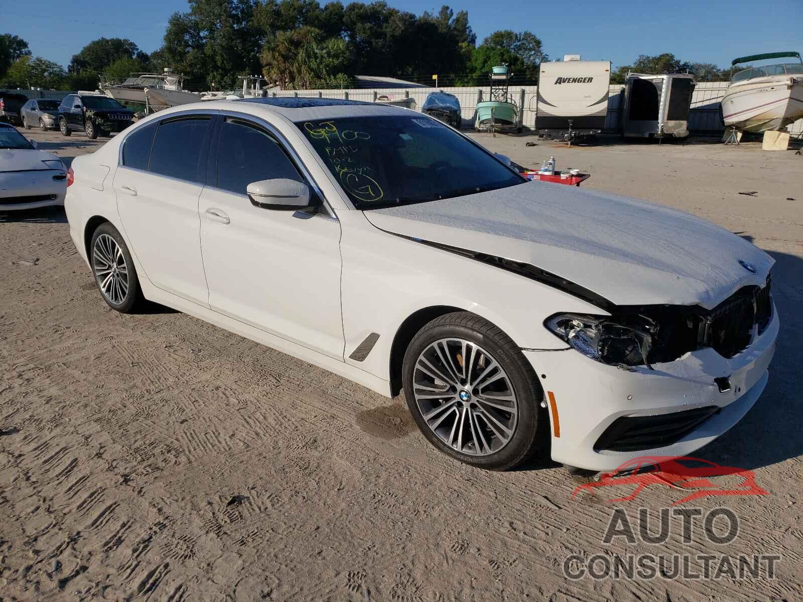 BMW 5 SERIES 2019 - WBAJA5C58KWW42243