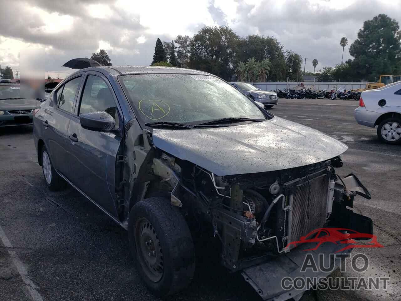 NISSAN VERSA 2018 - 3N1CN7AP5JL838857