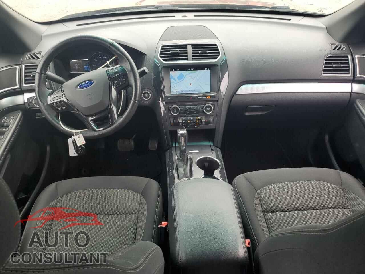 FORD EXPLORER 2017 - 1FM5K8D88HGB38320