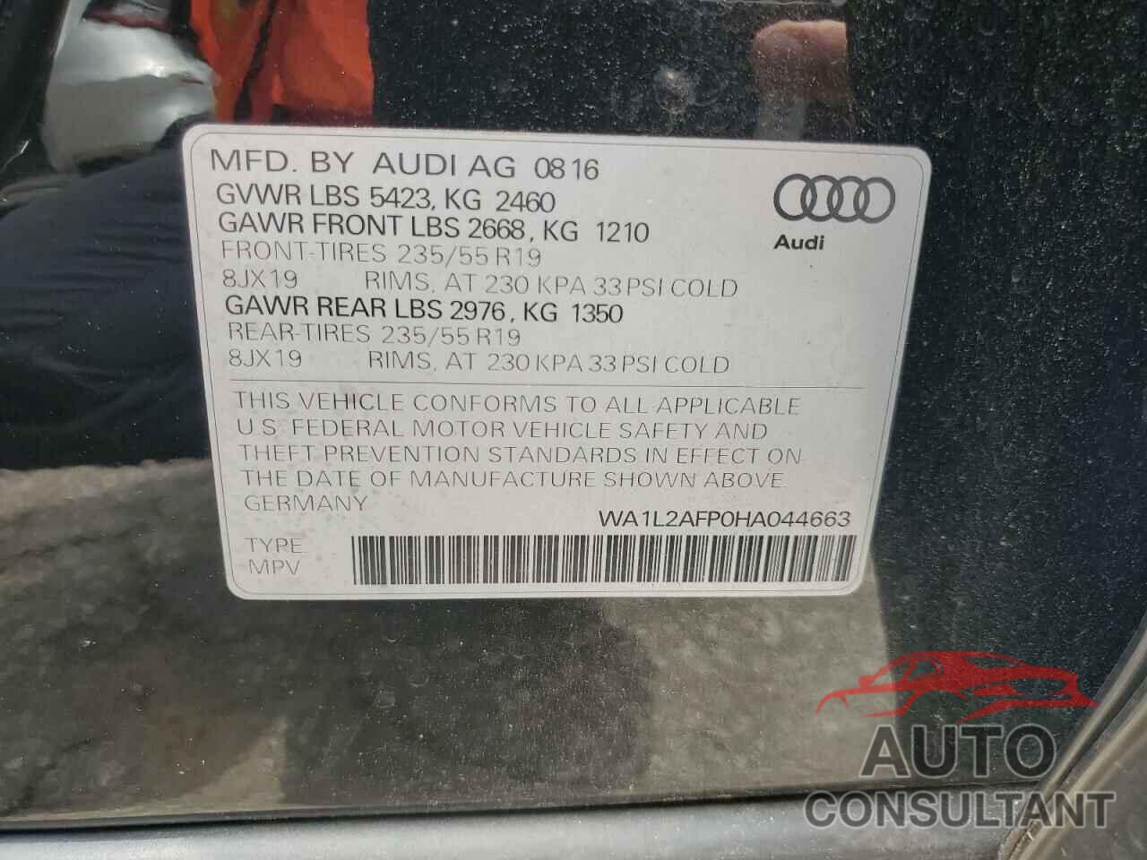 AUDI Q5 2017 - WA1L2AFP0HA044663
