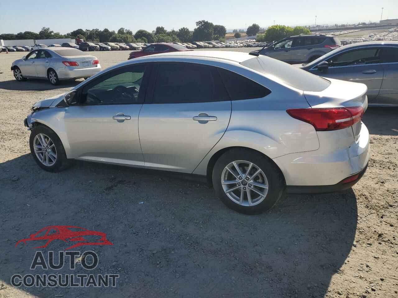 FORD FOCUS 2018 - 1FADP3FE4JL308909