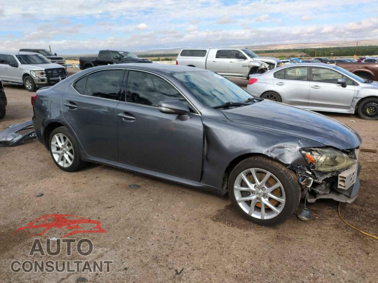 LEXUS IS 2013 - JTHCE5C22D5003028
