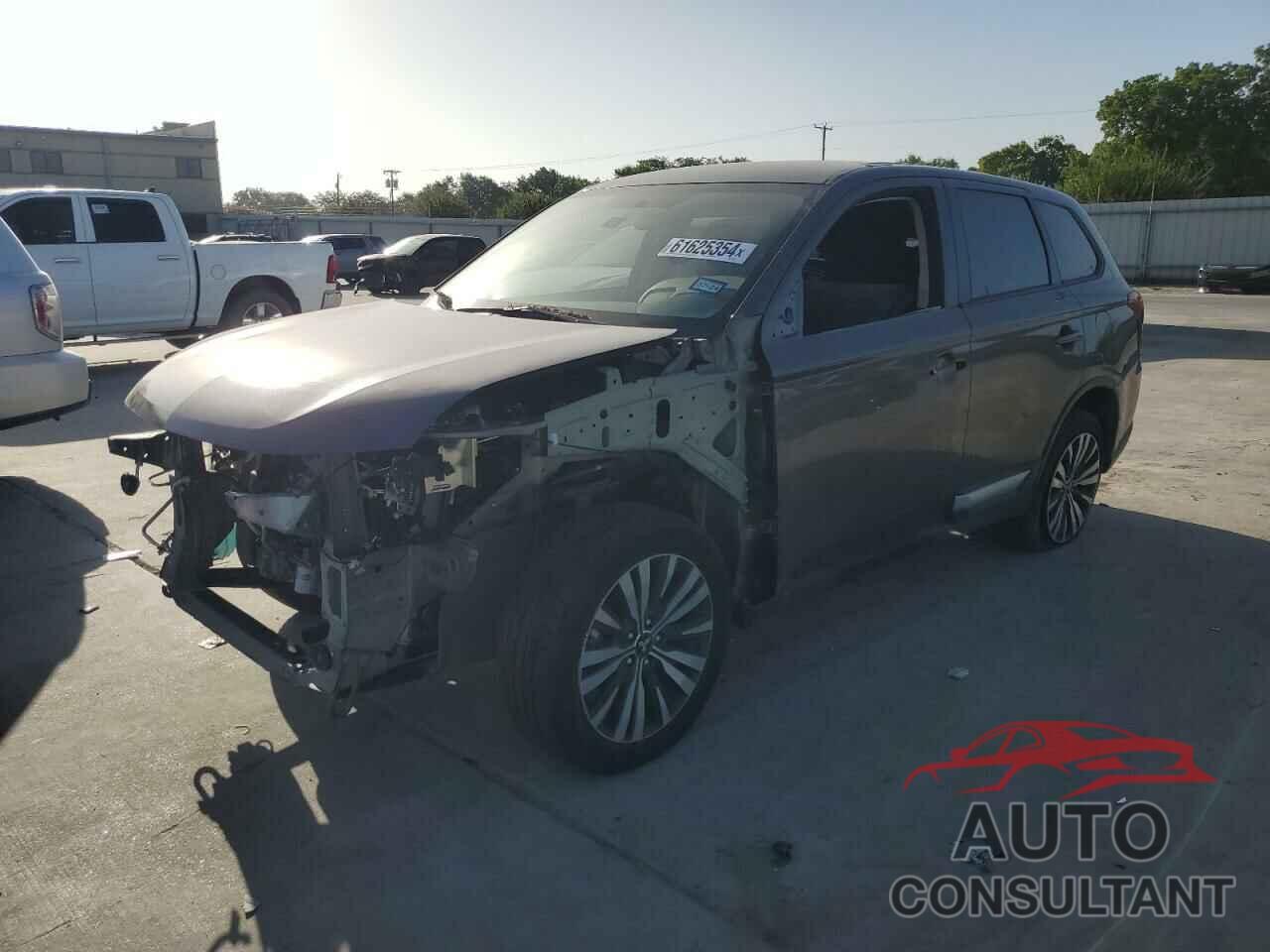 MITSUBISHI OUTLANDER 2020 - JA4AD2A39LZ047051