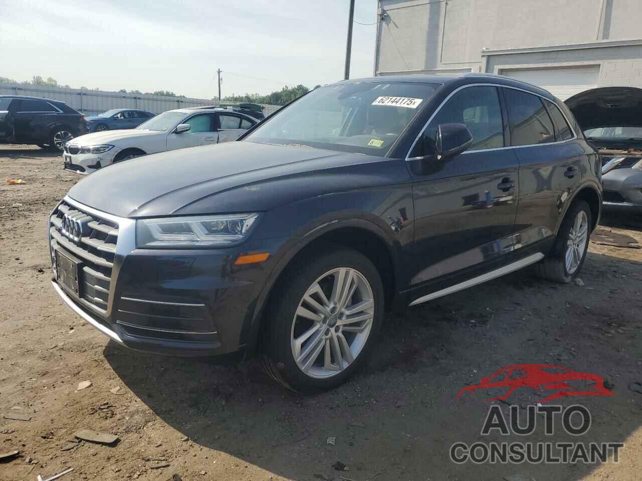 AUDI Q5 2018 - WA1BNAFY1J2223080