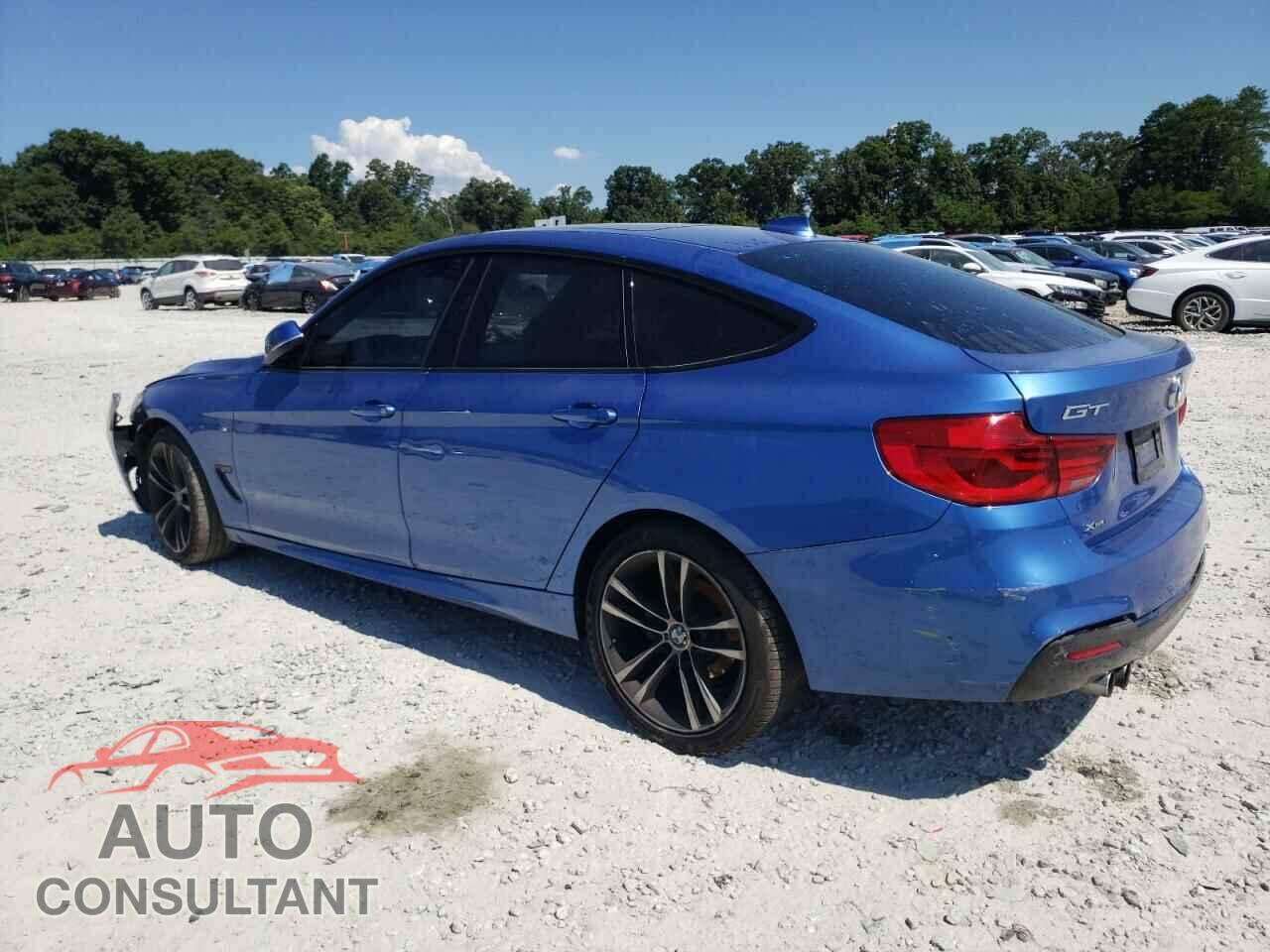 BMW 3 SERIES 2019 - WBA8Z9C55KB220825