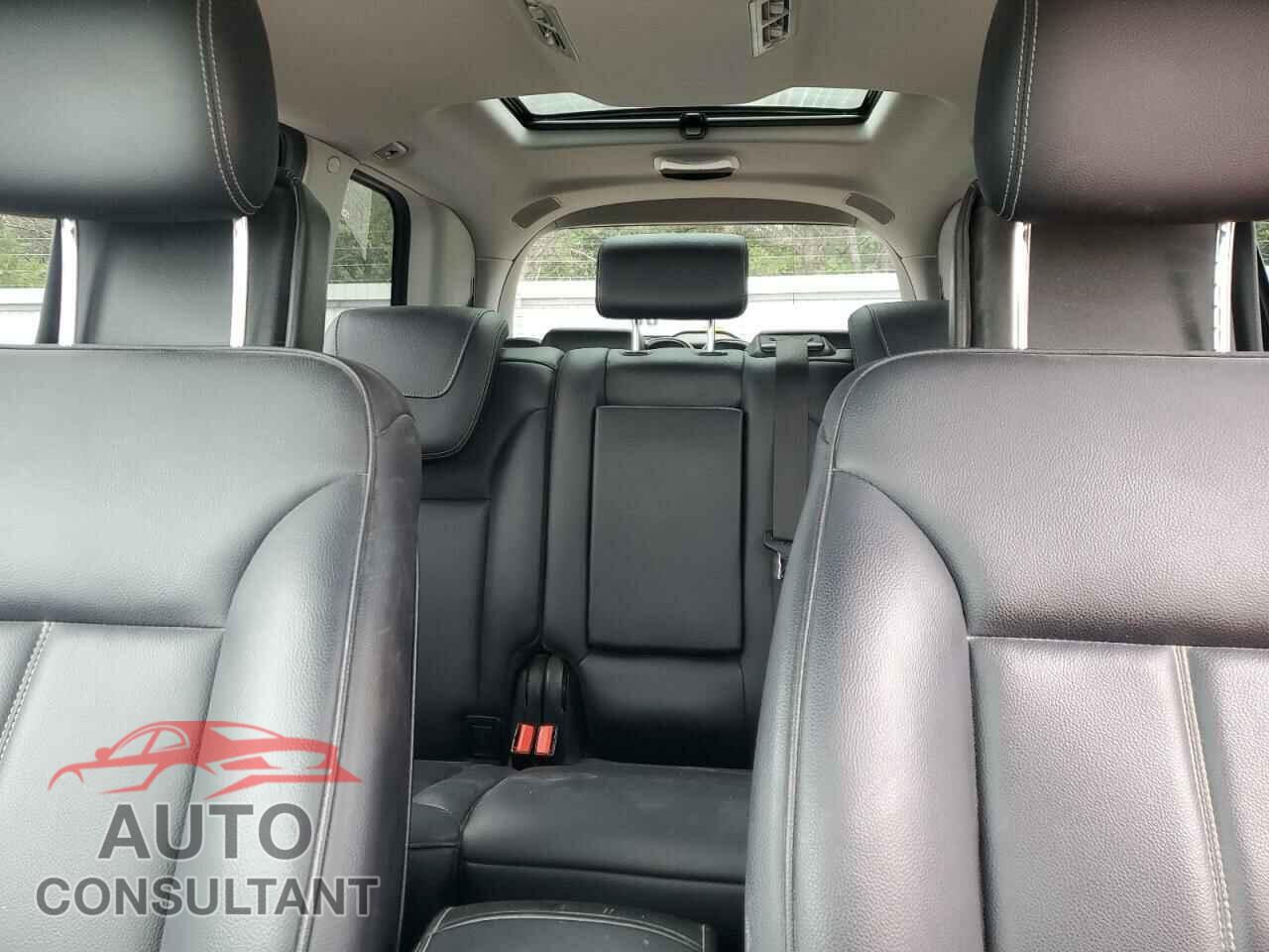 MERCEDES-BENZ GL-CLASS 2012 - 4JGBF7BE7CA767010