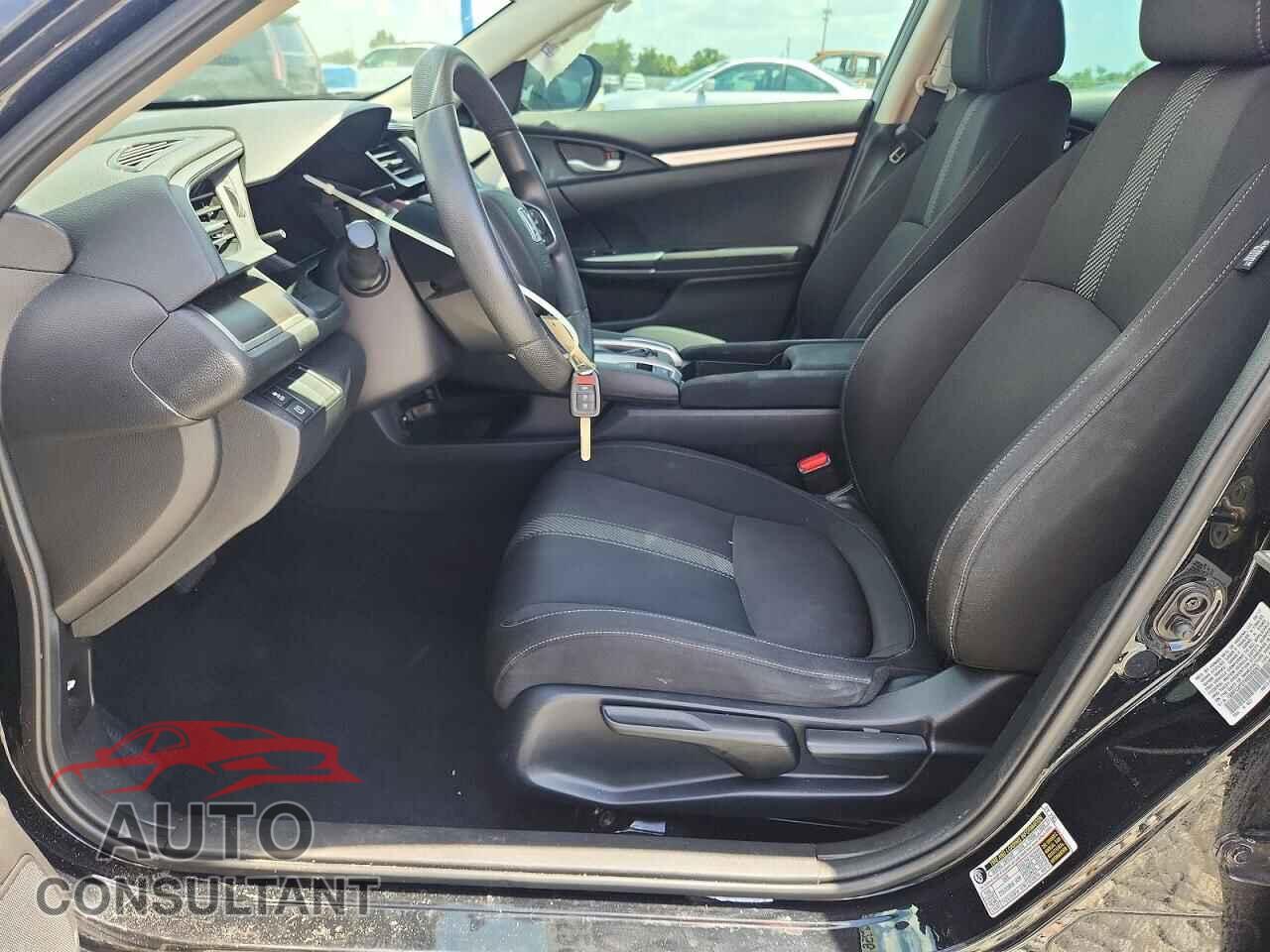 HONDA CIVIC 2017 - 19XFC2F57HE033287