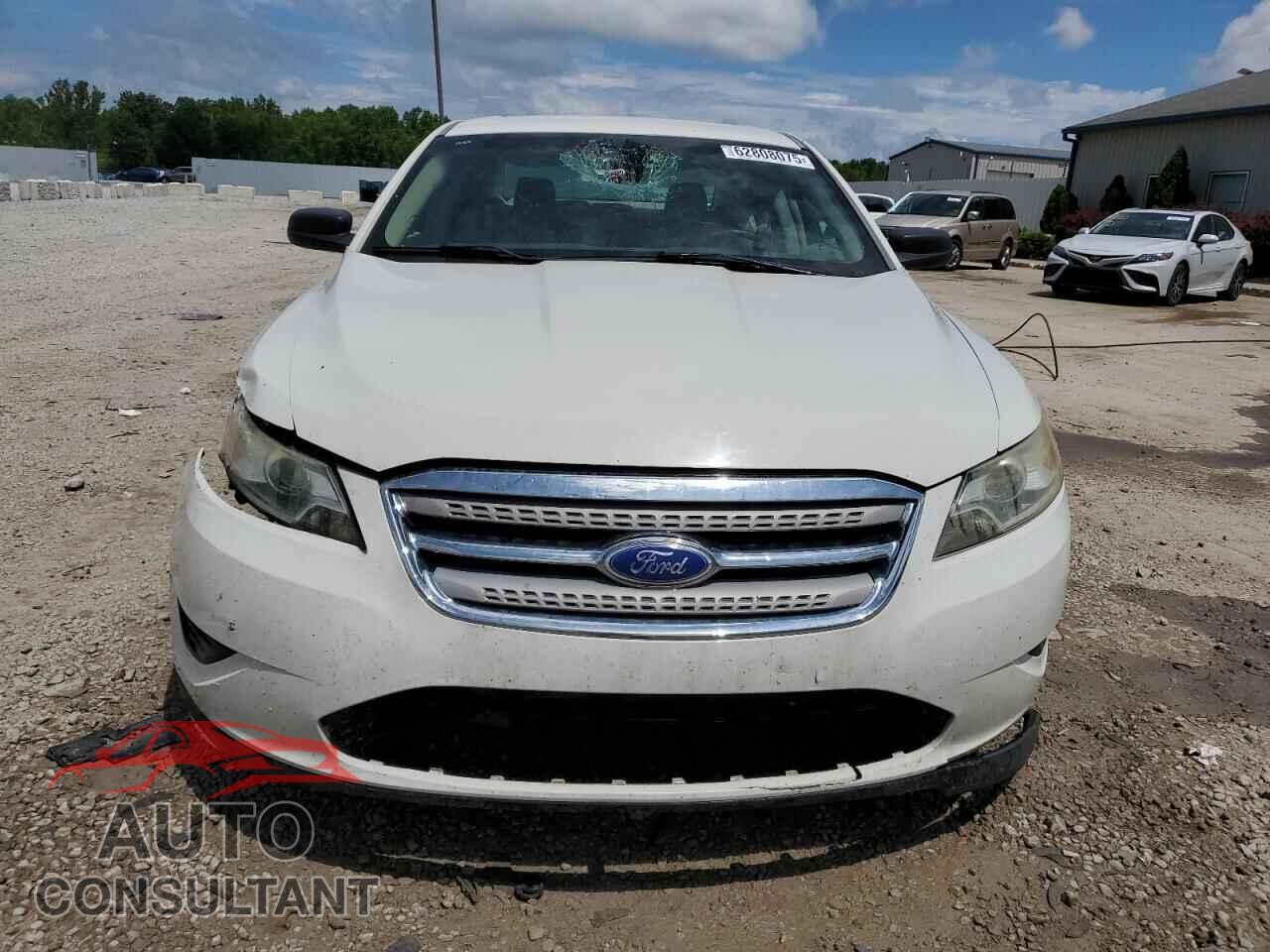 FORD TAURUS 2012 - 1FAHP2DW3CG106162