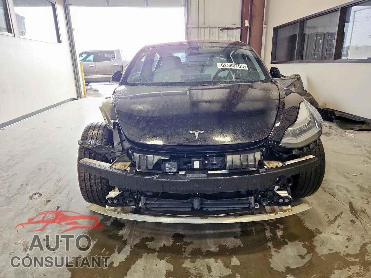 TESLA MODEL 3 2019 - 5YJ3E1EAXKF332151