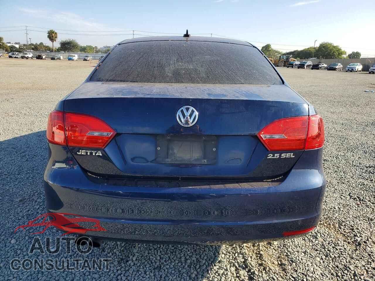 VOLKSWAGEN JETTA 2012 - 3VWLP7AJ8CM096077