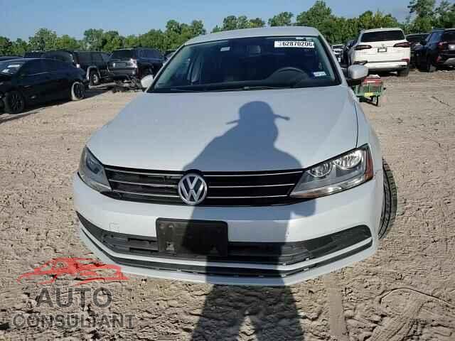 VOLKSWAGEN JETTA 2017 - 3VW2B7AJ3HM382582