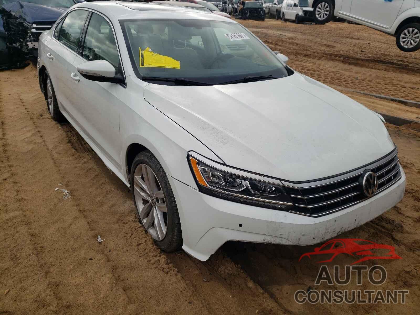 VOLKSWAGEN PASSAT 2018 - 1VWBA7A38JC017133